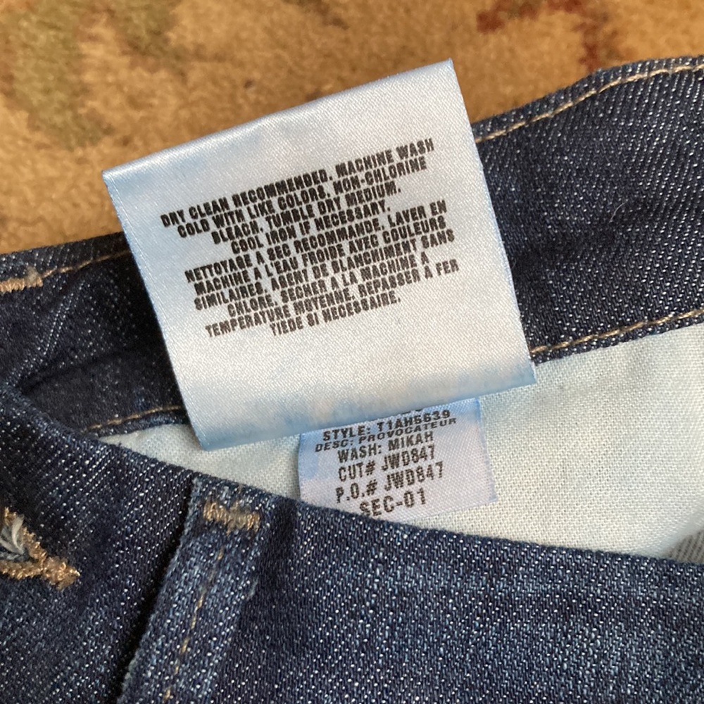 Joe’s Jeans Provocateur Style Dark Wash Boot Cut - Picture 5 of 9